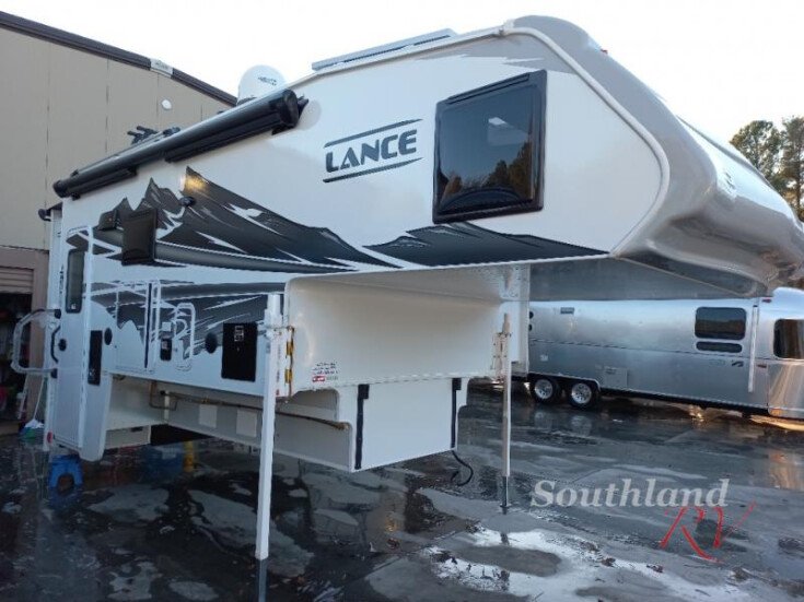 Thumbnail Photo undefined for New 2023 Lance Model 1172